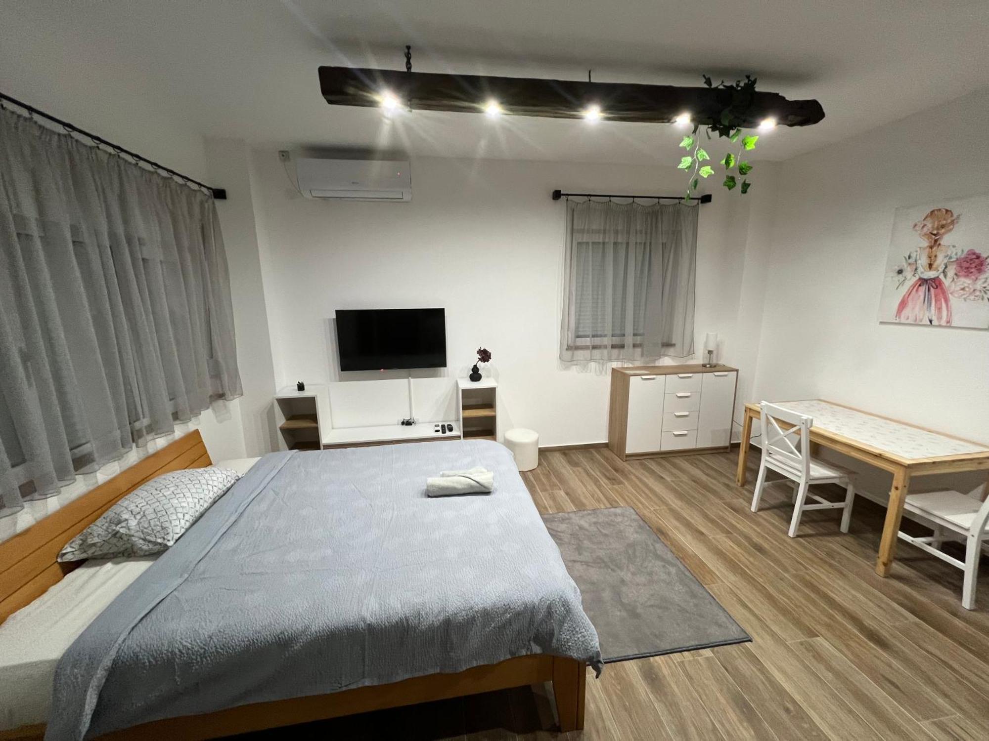 Liboroapartments Ni Buitenkant foto