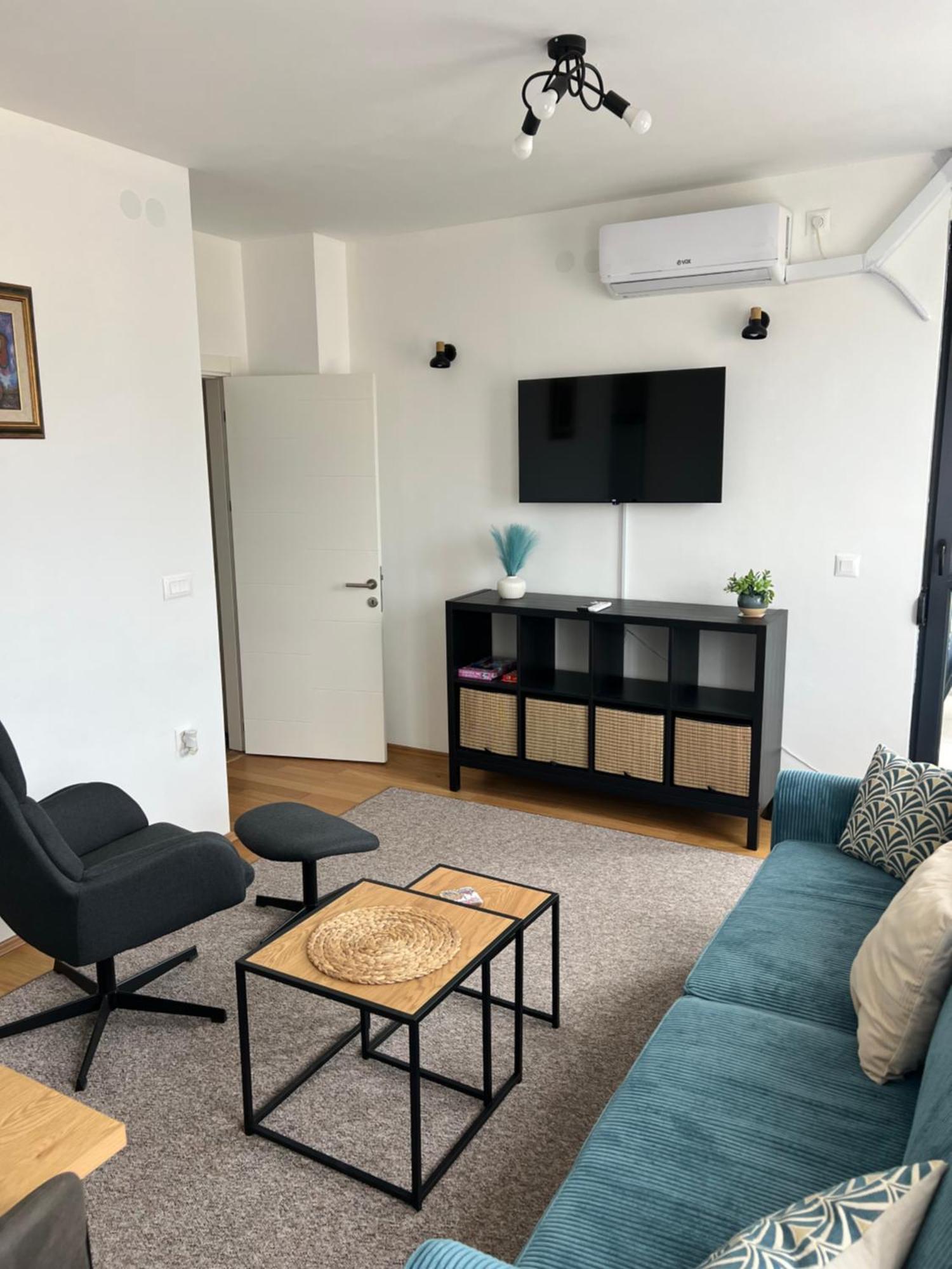 Liboroapartments Ni Buitenkant foto