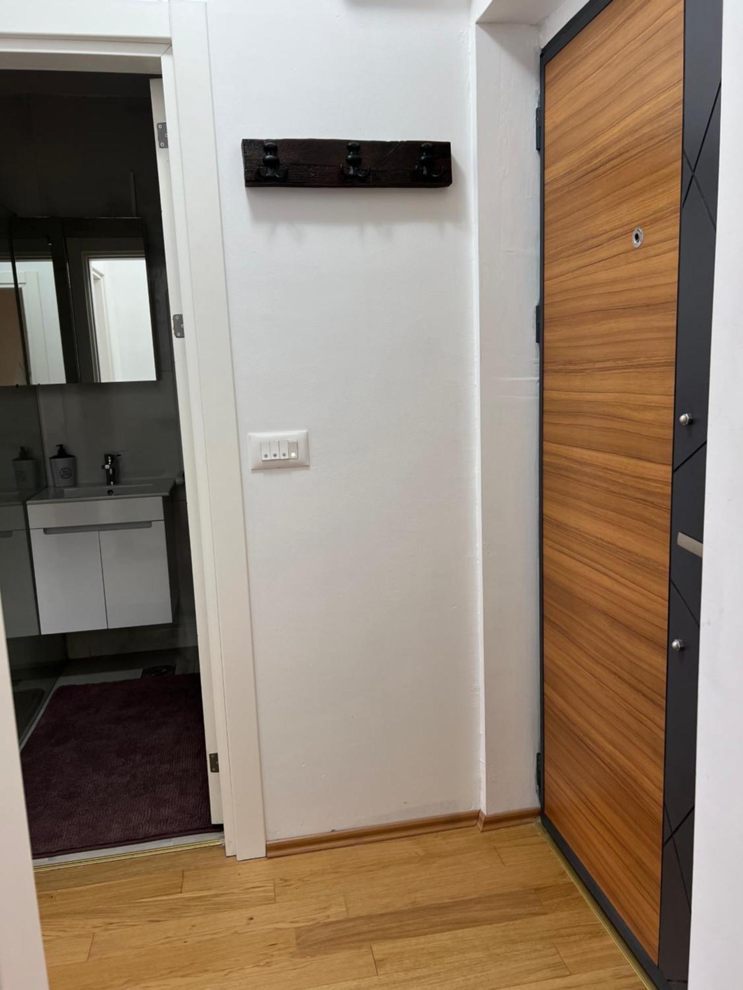 Liboroapartments Ni Buitenkant foto